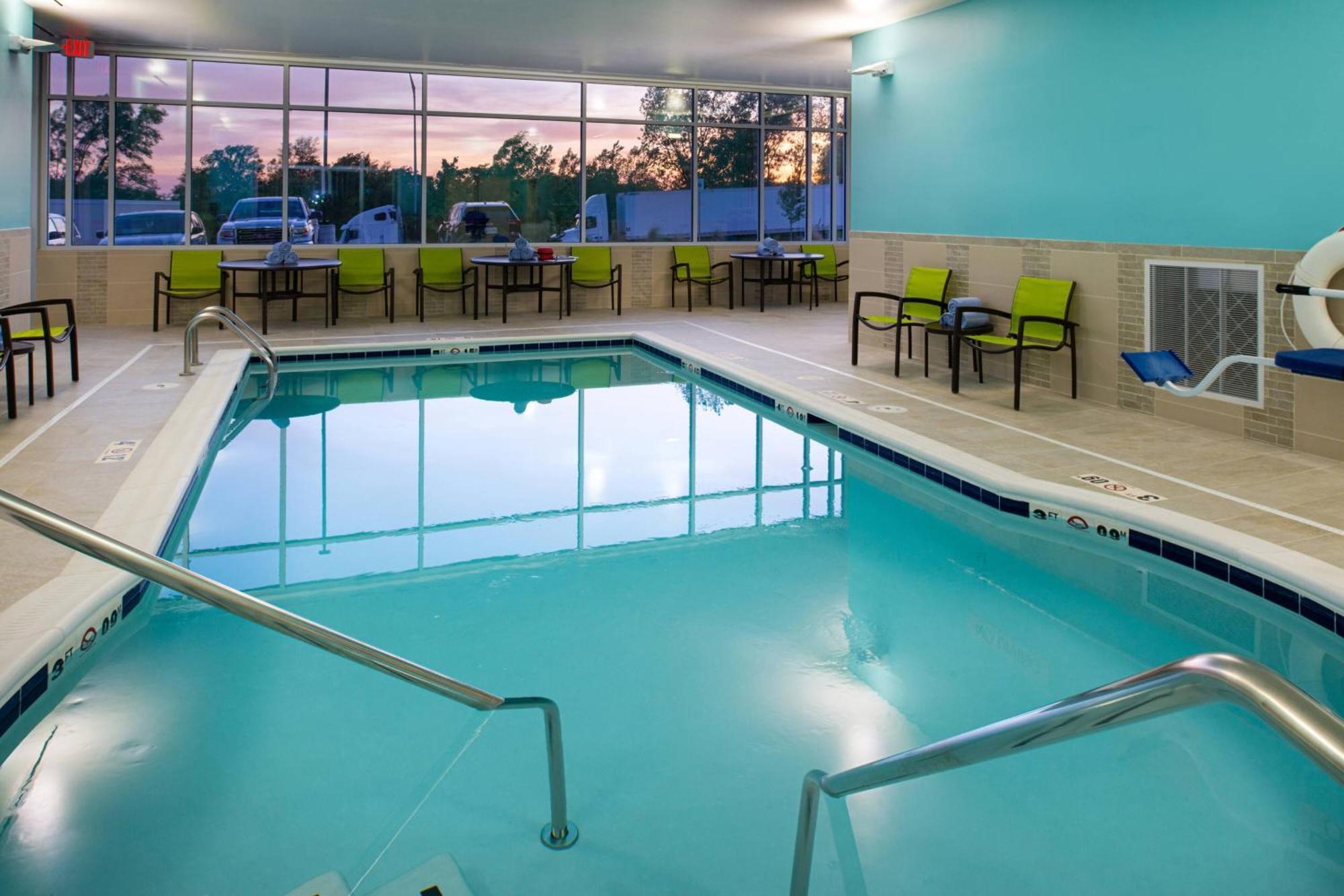 Springhill Suites By Marriott Kansas City Northeast Exteriör bild